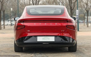 小鹏p7试驾预约，小鹏汽车10万左右